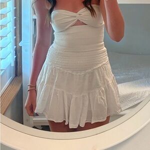 Elegant White Strapless Set